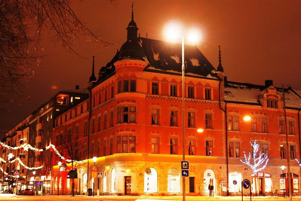 Hotell Hjalmar Еребру Екстер'єр фото
