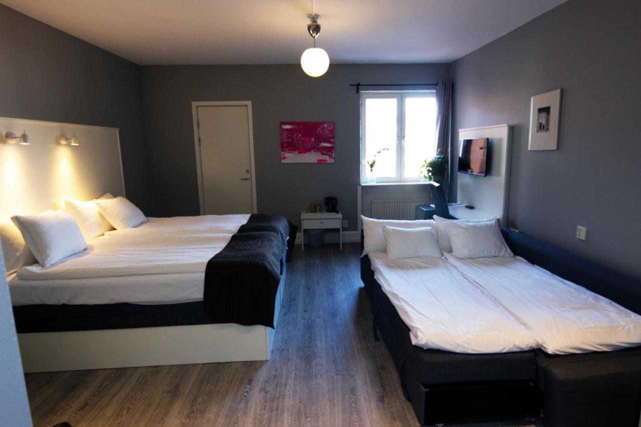 Hotell Hjalmar Еребру Екстер'єр фото